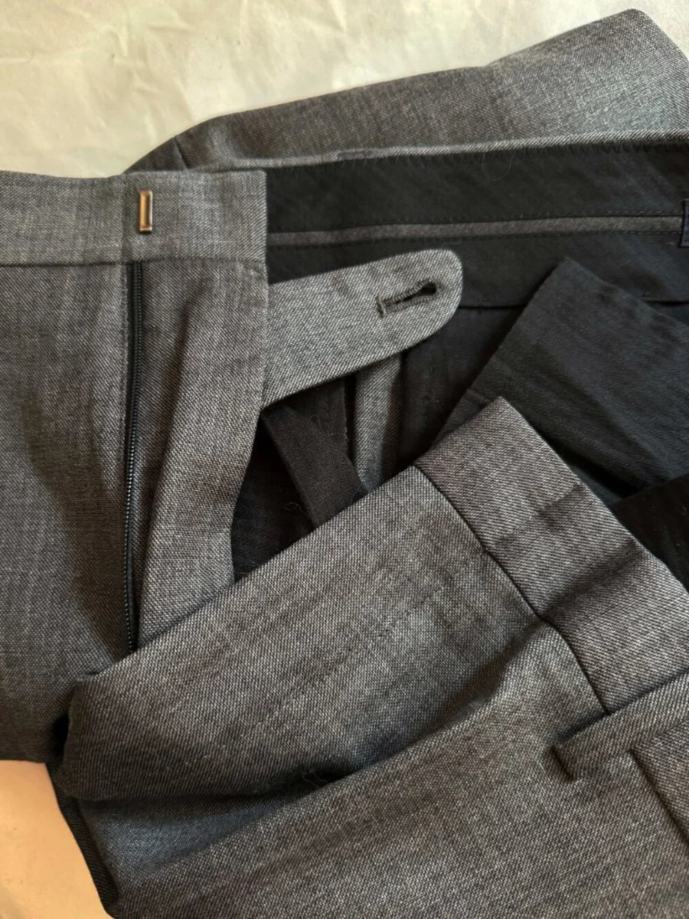 J. Crew Ludlow Suit Charcoal Gray 40L, Pants W34